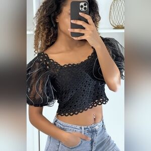 Golden Days Paris Size SM Black Puff‎ Sleeve Lace Crop Blouse Top